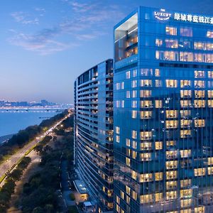 The Azure Qiantang, A Luxury Collection Hotel, Hangzhou